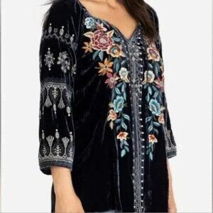 Johnny Was Eleni Embroidered Velvet Peasant 3/4 Sleeve Floral Black - Size L NWT